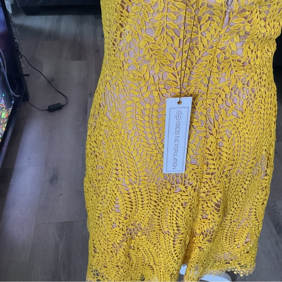 Dress the Population Sunny Yellow Mini Dress - Picture 7 of 8